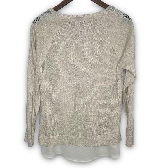 Lucky Brand Women's Cream Metallic Mixed Media Crochet V-Neck‎ Sweater Medium - Picture 2 of 10